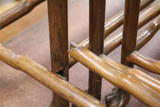 A Chinese nest of four hongmu table, Qing dynasty W.51cm